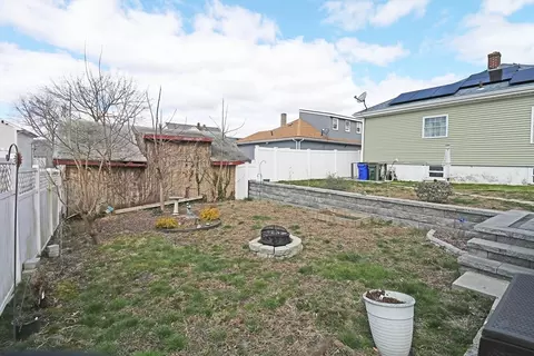 175 Sprague St, Fall River, MA 02724 photo 10