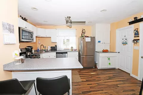 175 Sprague St, Fall River, MA 02724 photo 16