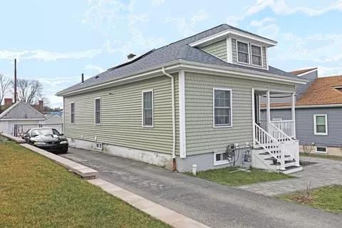 175 Sprague St, Fall River, MA 02724 photo 3
