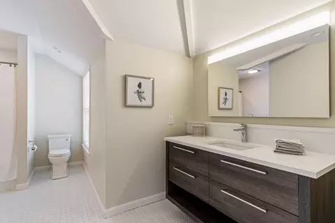 23 Sutton Pl, Weston, MA 02493 photo 20