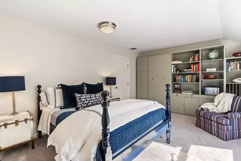 23 Sutton Pl, Weston, MA 02493 photo 21
