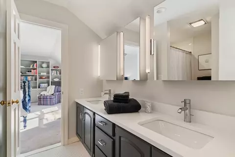 23 Sutton Pl, Weston, MA 02493 photo 22