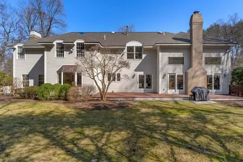 23 Sutton Pl, Weston, MA 02493 photo 33