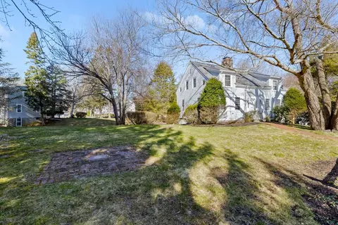 6 Monument Cir, Hingham, MA 02043 photo 4