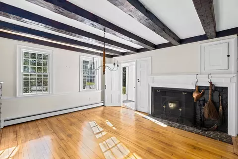 6 Monument Cir, Hingham, MA 02043 photo 10