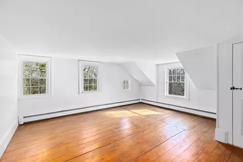 6 Monument Cir, Hingham, MA 02043 photo 23