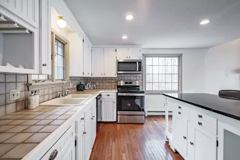 19 Shoreline Dr, Ware, MA 01082 photo 20