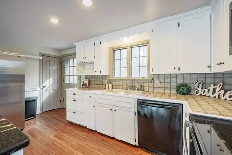 19 Shoreline Dr, Ware, MA 01082 photo 19