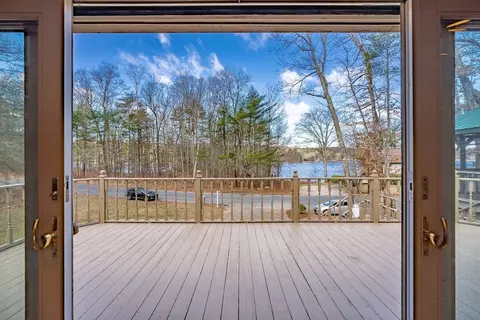 19 Shoreline Dr, Ware, MA 01082 photo 12