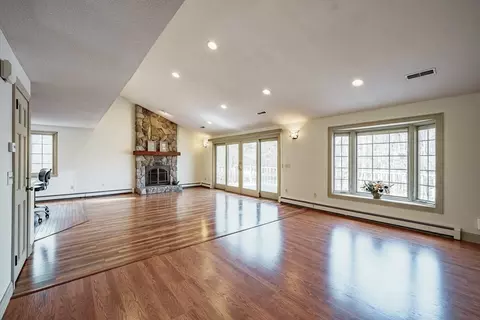 19 Shoreline Dr, Ware, MA 01082 photo 8