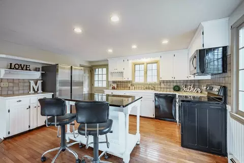 19 Shoreline Dr, Ware, MA 01082 photo 16