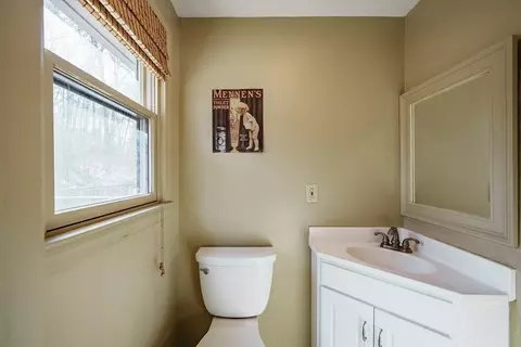 19 Shoreline Dr, Ware, MA 01082 photo 25