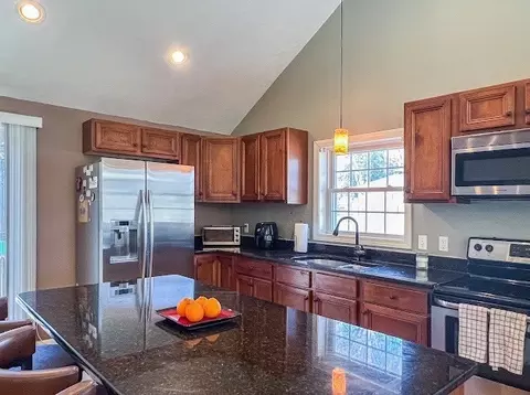 67 Garrison Ave, Worcester, MA 01606 photo 12