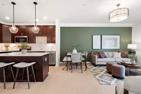 11 Peters Farm Way #108, Westborough, MA 01581