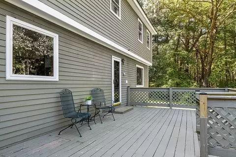 Exterior - 15 Launching Rd, Andover, MA 01810 photo 4 of 7