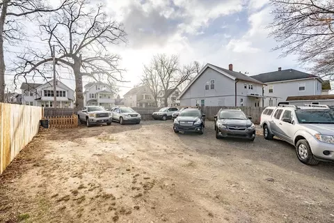 Exterior - 578 Springfield St, Chicopee, MA 01013 photo 11 of 12