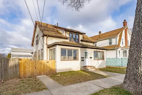 Exterior - 578 Springfield St, Chicopee, MA 01013 photo 3 of 12
