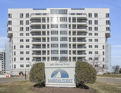 1001 Marina Dr #506, Quincy, MA 02171