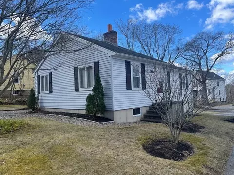 19 Green St, Wakefield, MA 01880