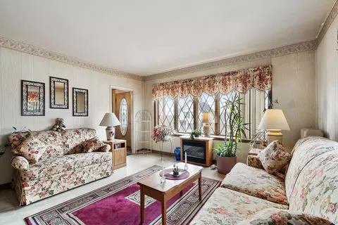 322 Pine St, Gardner, MA 01440 photo 6