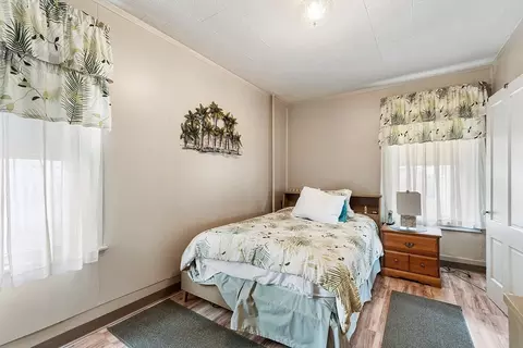 322 Pine St, Gardner, MA 01440 photo 17