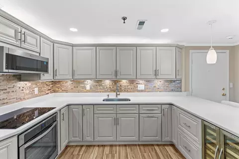45 Christopher Dr #93, Methuen, MA 01844 photo 13