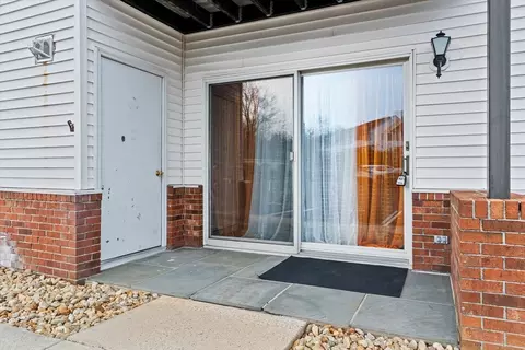 45 Christopher Dr #93, Methuen, MA 01844 photo 4