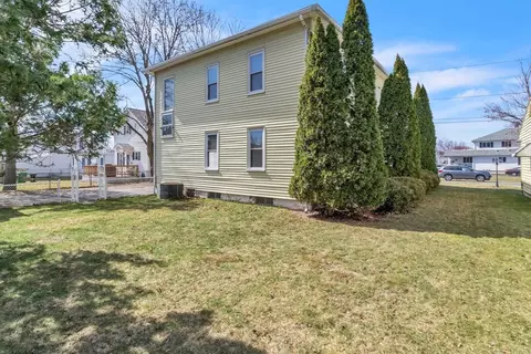 39-41 Ashgrove St, Chicopee, MA 01020 photo 39