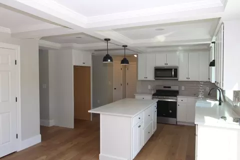 18 May Rd, Millis, MA 02054 photo 3