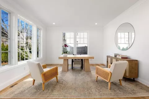 11 Shaw Rd, Wellesley, MA 02481 photo 8