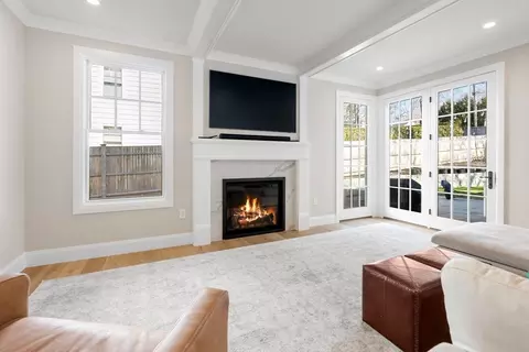 11 Shaw Rd, Wellesley, MA 02481 photo 6