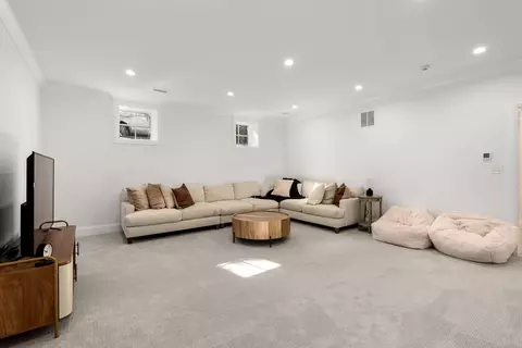 11 Shaw Rd, Wellesley, MA 02481 photo 19