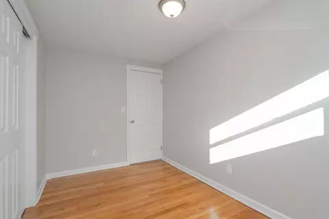 22 Regal St, Springfield, MA 01118 photo 18