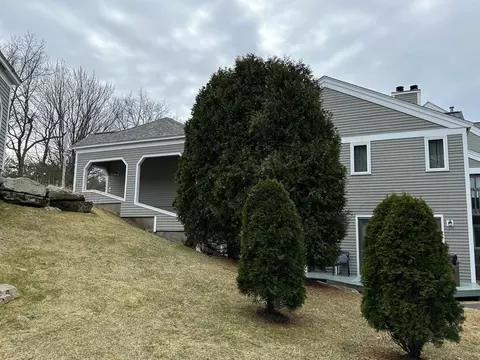 26 Heather Ct #26, Nashua, NH 03062