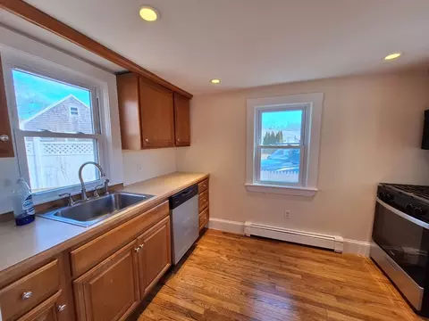 Kitchen - 3 Aztec Dr, Wareham, MA 02532 photo 3 of 3
