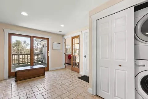 Entry Way - 575 Main St, Mashpee, MA 02649 photo 1 of 1