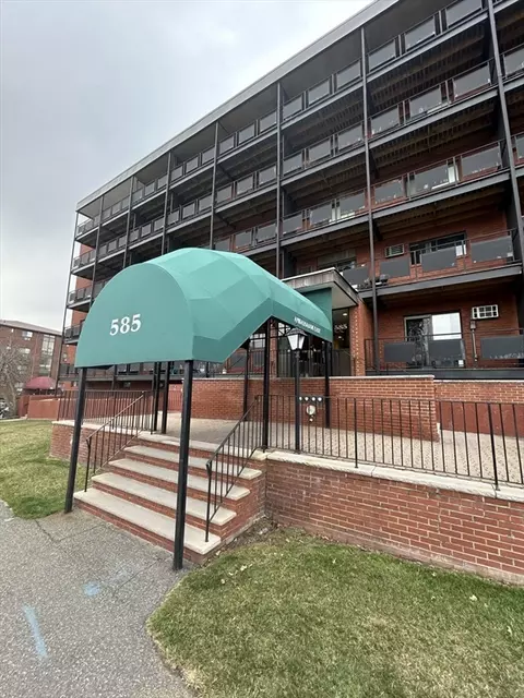 585 Revere Beach Pkwy #411, Revere, MA 02151