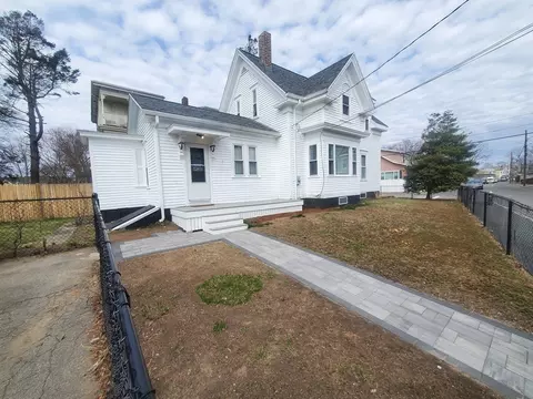 97 Laureston St, Brockton, MA 02301