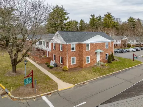 20 Halifax Ct #E, Springfield, MA 01108 photo 35