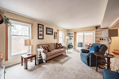20 Halifax Ct #E, Springfield, MA 01108 photo 17