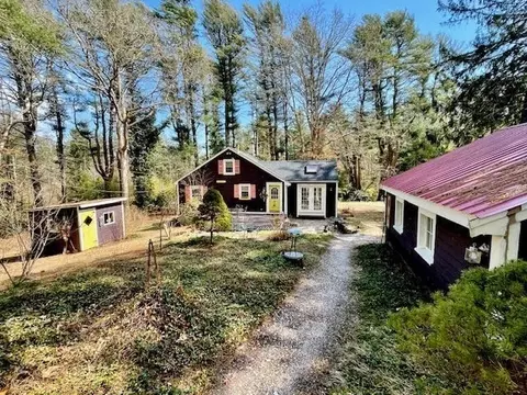 778 Long Pond Rd, Plymouth, MA 02360
