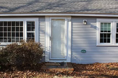 28 Sycamore Ln, Dennis, MA 02660