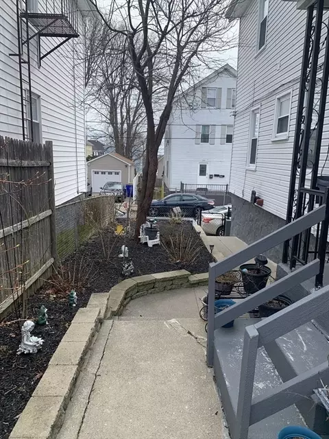 149 Smith St, Fall River, MA 02721 photo 2