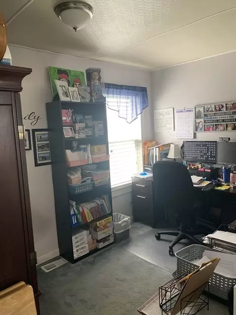 149 Smith St, Fall River, MA 02721 photo 16