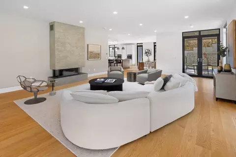 Living - 31 Catlin Rd, Brookline, MA 02445 photo 3 of 4