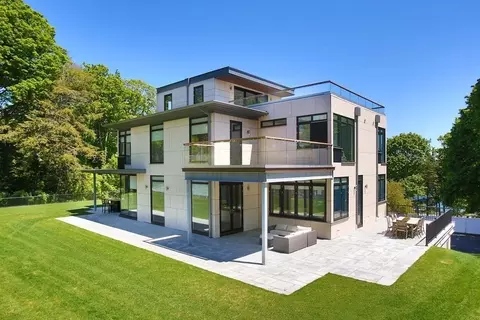 Exterior - 31 Catlin Rd, Brookline, MA 02445 photo 1 of 2