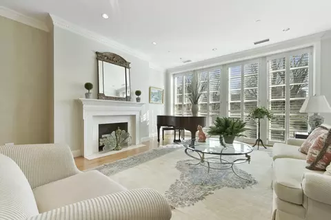4 Arlington St # -5, Boston, MA 02116