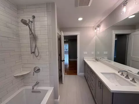 Bath - 114 Newell Ave, Needham, MA 02492 photo 2 of 3