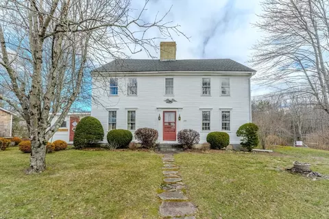 235 Main St, Hampstead, NH 03841