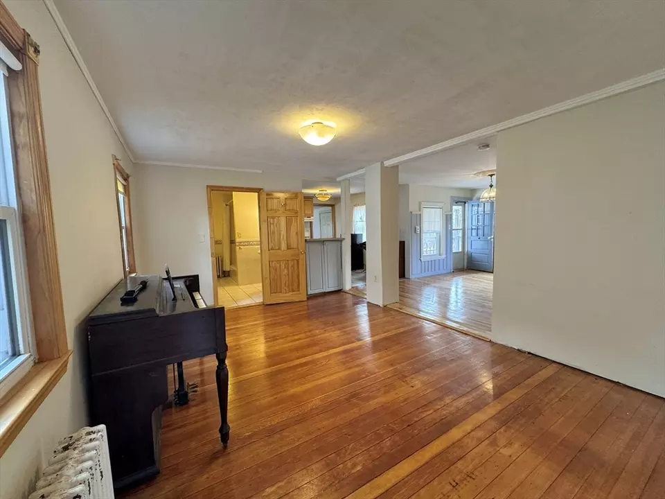 5 Desmond Ave, Randolph, MA 02368 40 Photos Movoto